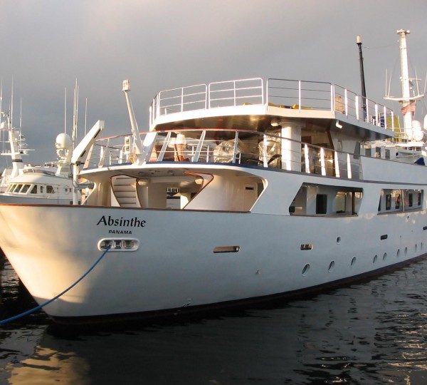 Yacht ABSINTHE, Astilleros y Talleres Celaya SA CHARTERWORLD Luxury